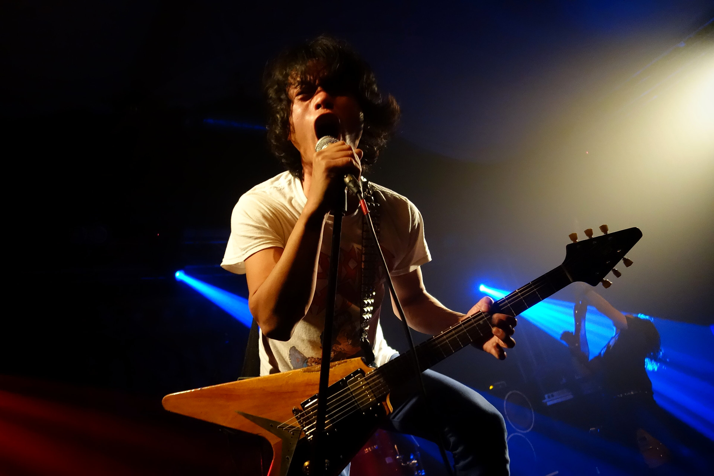 Electric Eel Shock Das Bett Frankfurt Akihito Morimoto 01