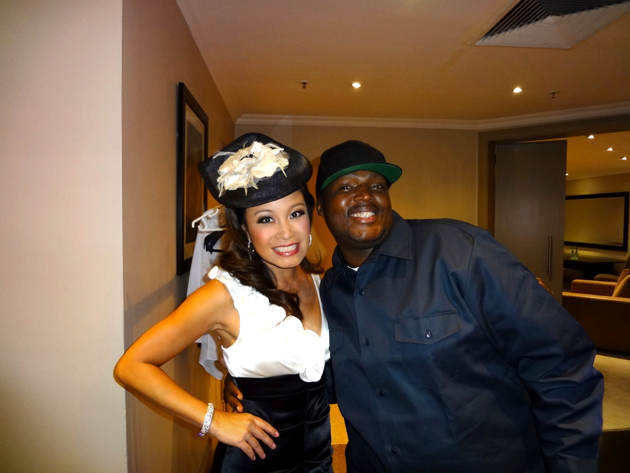 5 FM's Jen Su with HHP Backstage at SAMA 18 (7793370950)